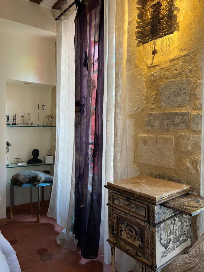 Le Regardeur Bed & Breakfast Saint-Rémy-de-Provence Eksteriør bilde